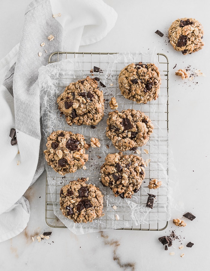 Gluten-free dark chocolate and walnut oatmeal cookies