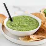 Salsa verde aux chiles Hatch.