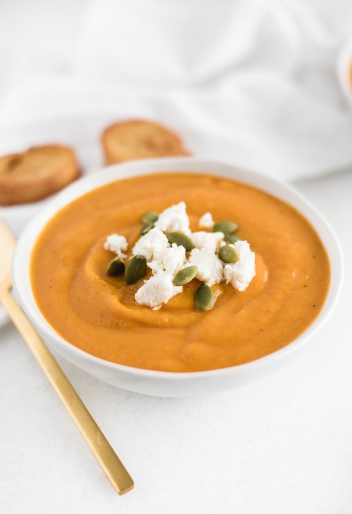 healthy roasted butternut squash soup