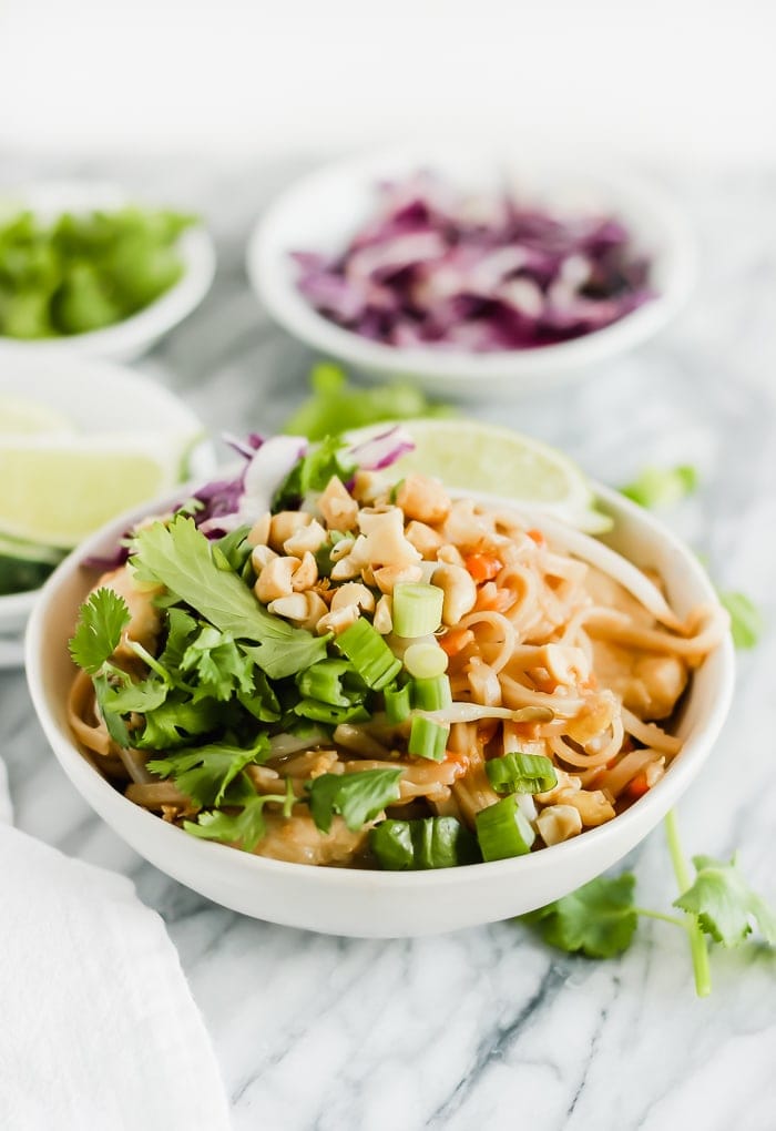 healthy chicken pad thai