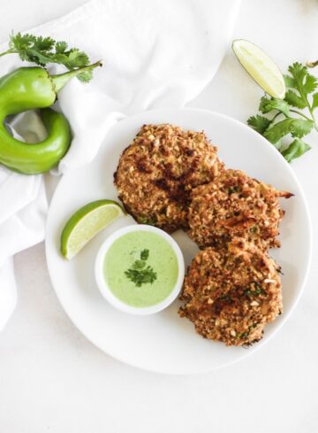 Healthier Hatch Chile Crab Cakes - Lively Table