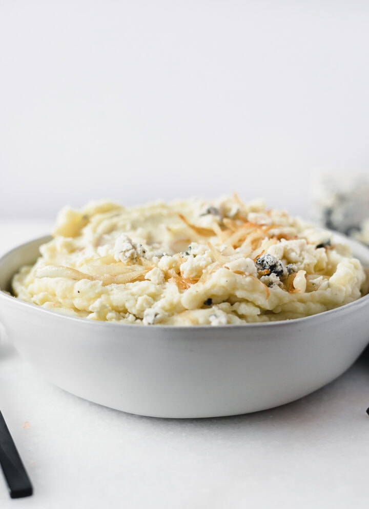 Blue Cheese Mashed Potatoes with Caramelized Onions - Lively Table