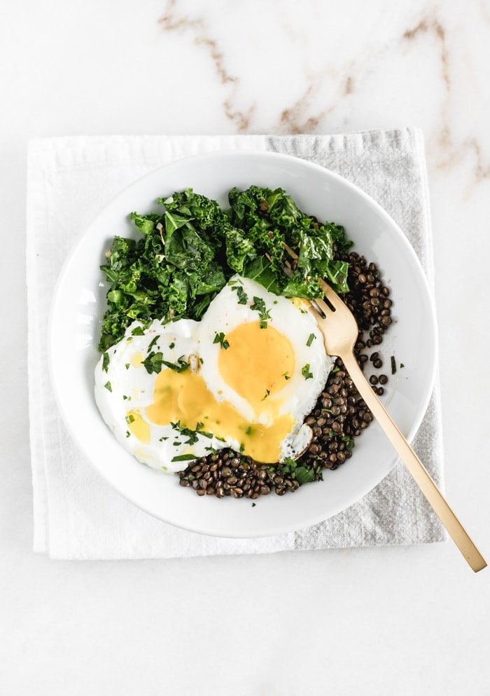 kale lentil breakfast bowl