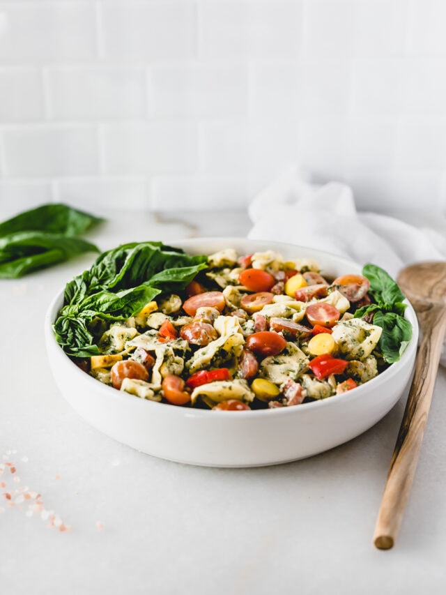 Creamy Tortellini Pesto Pasta Salad - Lively Table