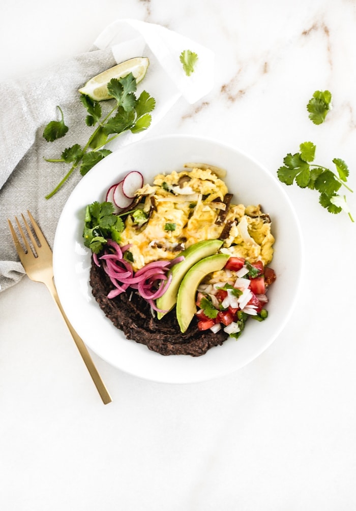 Healthy Migas Breakfast Bowl