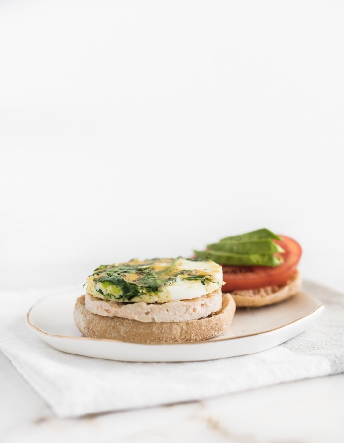 Healthy Meal Prep Breakfast Sandwiches