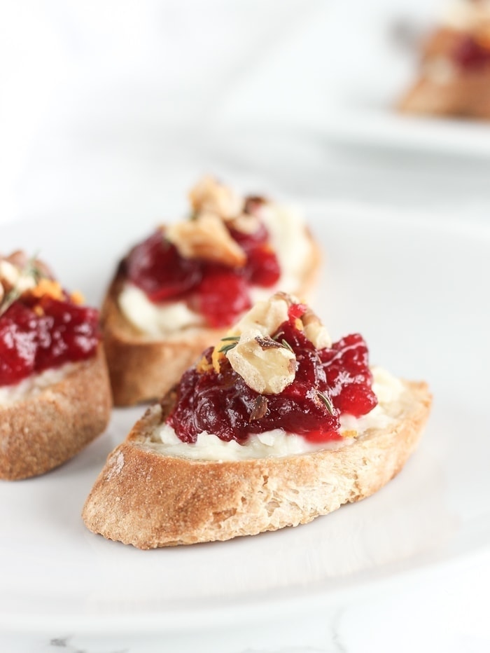 Easy Cranberry Brie Crostini - Lively Table