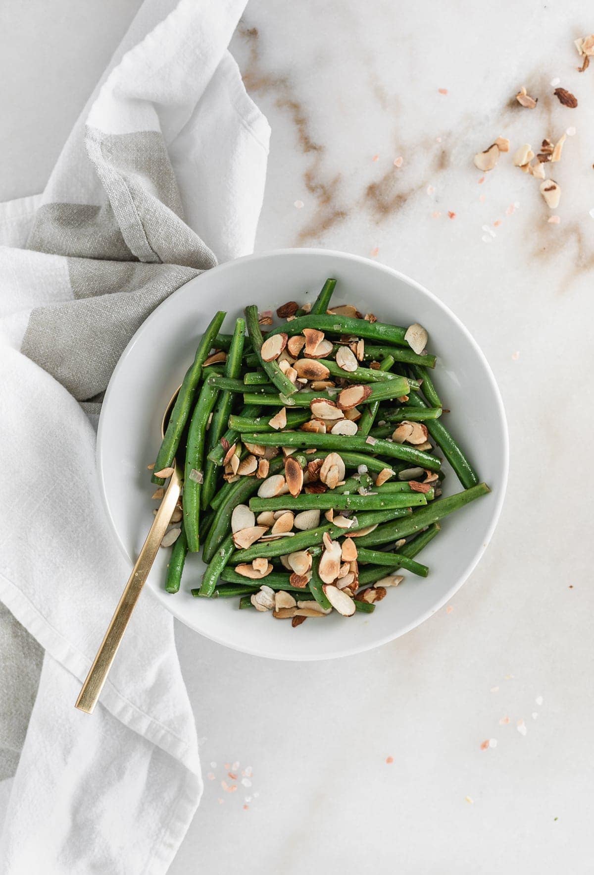 Easy Green Beans Almondine - Lively Table