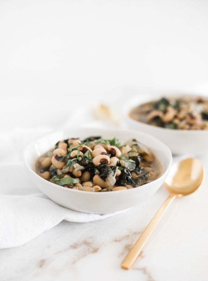 easy Instant Pot New Years Black Eyed Peas