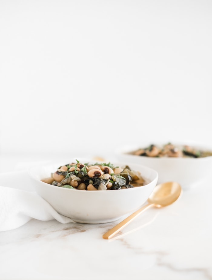 easy Instant Pot New Years Black Eyed Peas