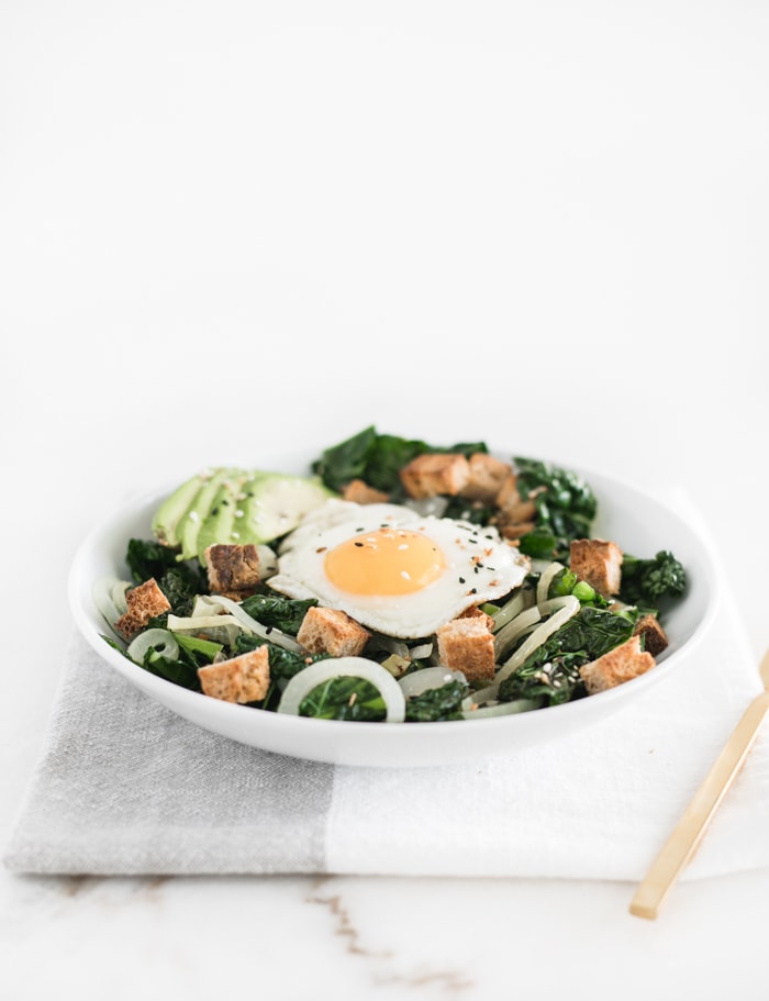 warm kale breakfast salad