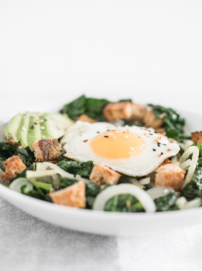 warm kale breakfast salad