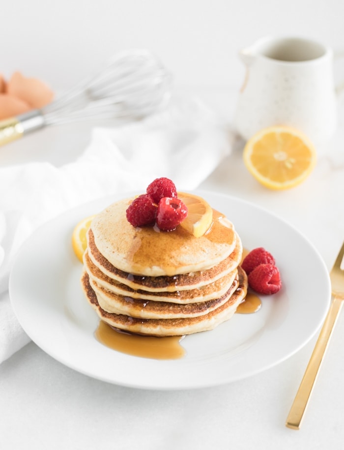 healthy lemon ricotta pancakes