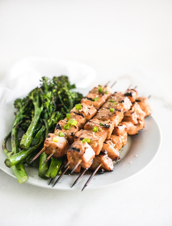 asian grilled salmon kabobs with broccolini