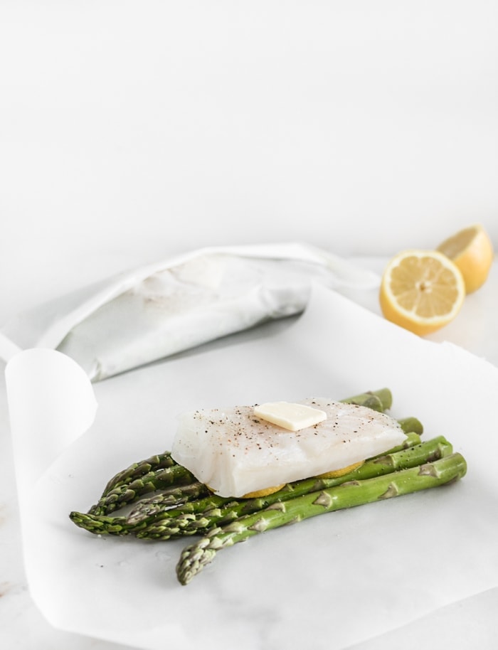 lemon asparagus fish en papillote