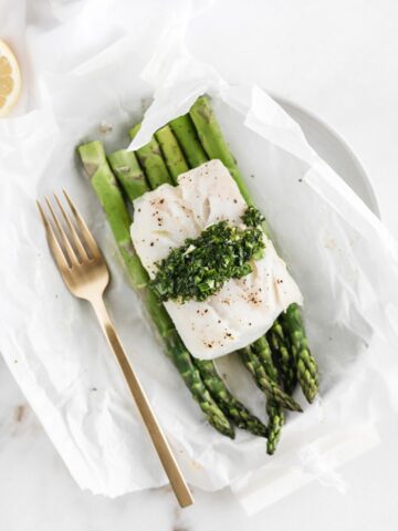 lemon asparagus fish en papillote