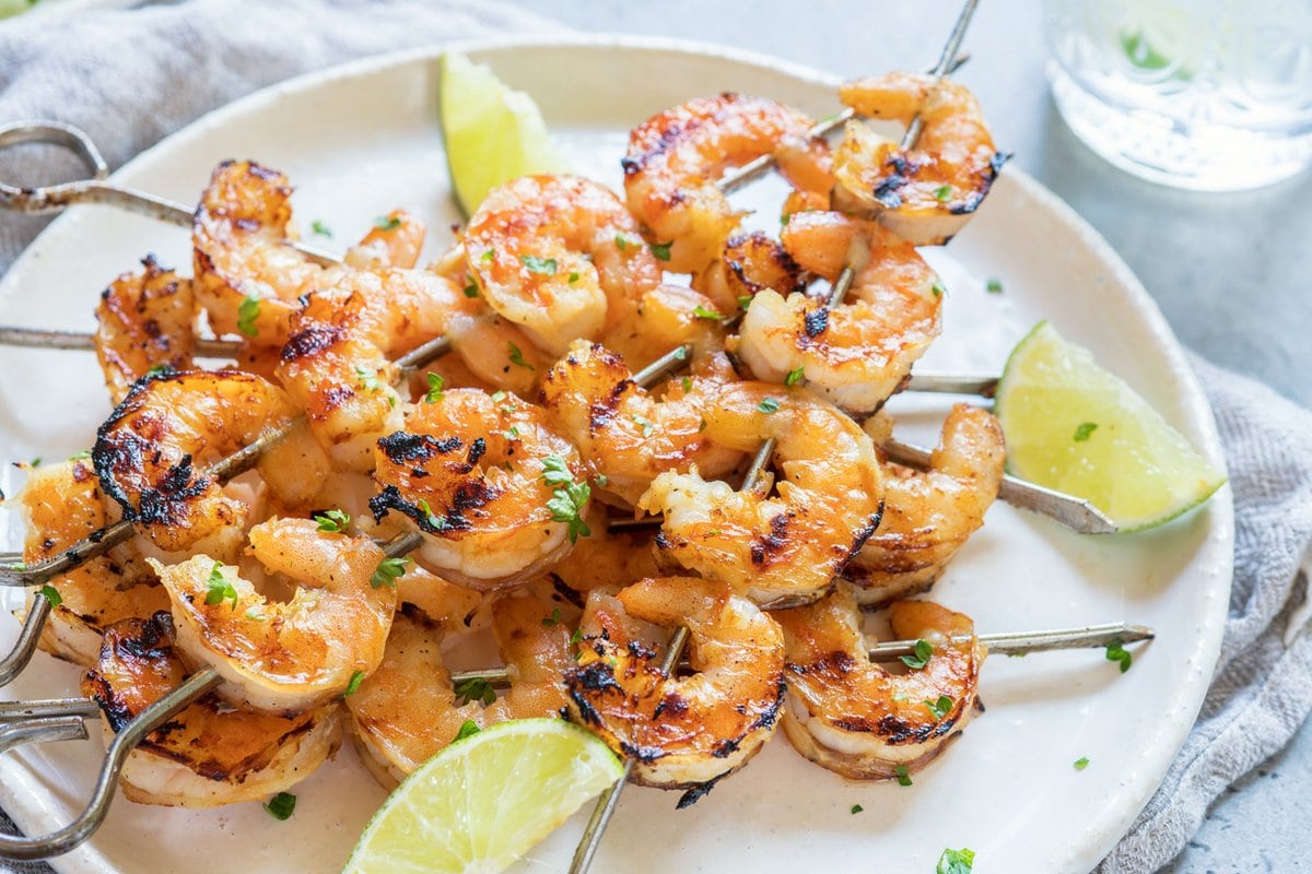 Lemon Garlic Shrimp - Grilled, Baked, or Pan Fried! - The Cozy Cook