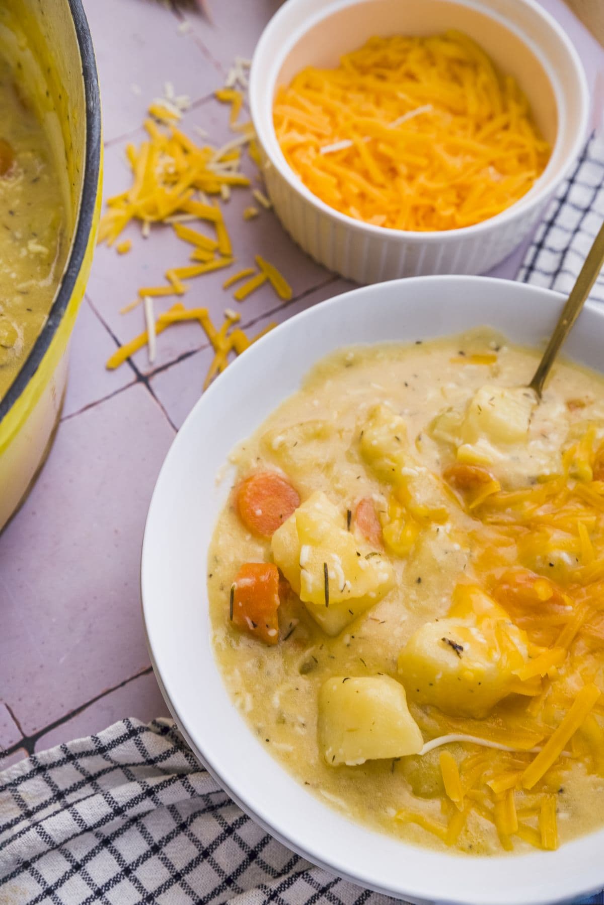 Cheesy potato stew 6