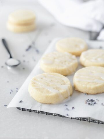 These Lavender Shortbread Cookies Started Replacing Heavy Chocolate Desserts