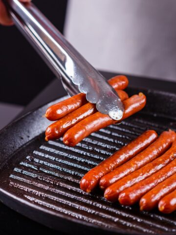 This Hot Dog Grilling Trick Started Dividing Backyard Cooks