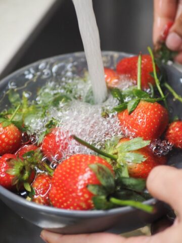 Baking Soda Removes More From Fruit Than Water Alone