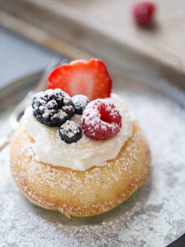The Secret Behind These Mini Chantilly Cakes Isn't the Frosting