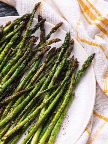 Asparagus Doesn't Need the Oven to Get a Grilled Finish