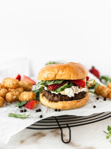 Burgers Started Getting More Flavor From One Italian Pantry Staple