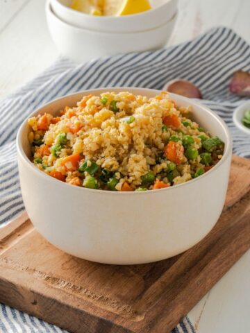 Cauliflower Is Taking the Place of Rice in This Familiar Dinner