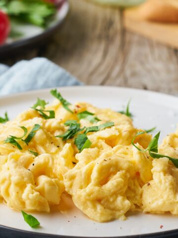 Before You Add More Spices to Bland Scrambled Eggs, Make Sure You're Using This