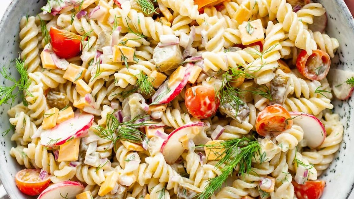 When I Want Pasta Salad Without the Heavy Dressing, I Make This Dill Pickle Version