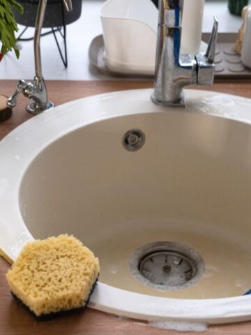 Kitchen Sink Still Smells After Cleaning