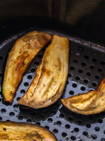 Your Air Fryer Smells Even After Cleaning